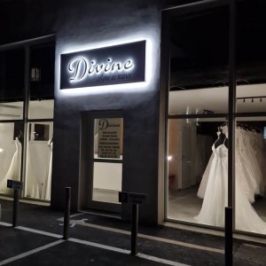 Divine--enseigne--signaletique-avignon-pose-fab----.jpg