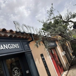 enseigne-rotisserie-St-remy-de-Provence.jpg