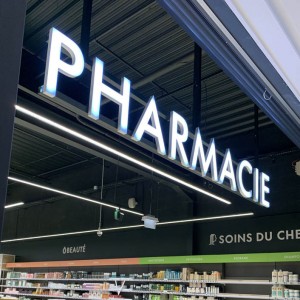bloc-led-lumineuses-Pharmacie.jpg
