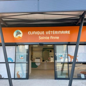 enseigne-groupe-veterinaire-Eolia-vaucluse.jpg